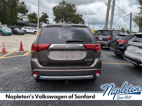 Used 2018 Mitsubishi Outlander SEL image 5