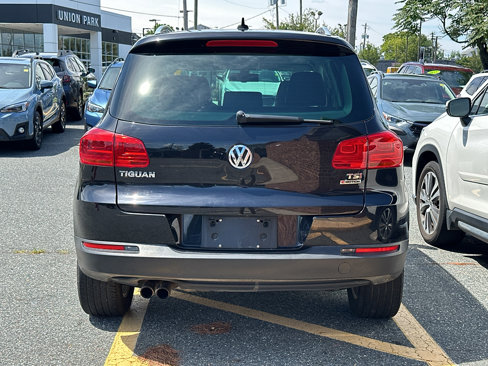 Used 2017 Volkswagen Tiguan Wolfsburg Edition image 6