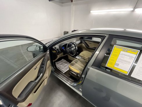 Used 2010 Hyundai Elantra GLS image 10