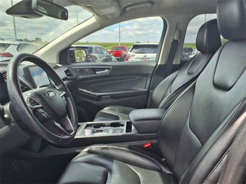 Used 2022 Ford Edge Titanium image 21