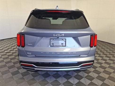 Used 2022 Kia Sorento SX image 9