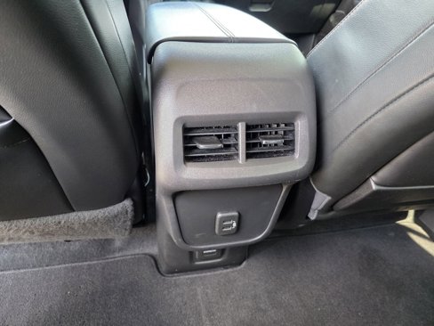 Used 2019 GMC Terrain SLT image 17