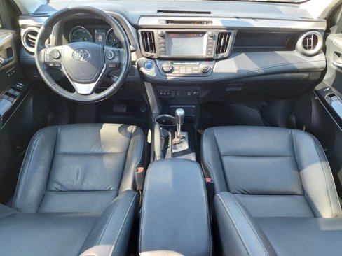 Used 2018 Toyota RAV4 Limited image 3