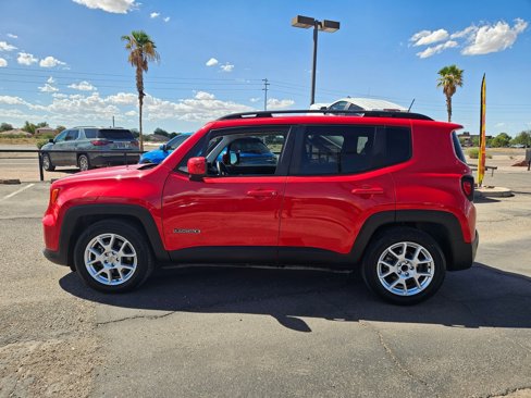 Used 2019 Jeep Renegade Latitude image 2