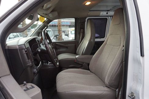 Used 2022 Chevrolet Express 2500 w/ Driver Convenience Package image 18