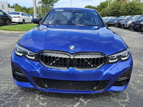 Certified 2022 BMW 330i Sedan w/ M Sport Package image 11
