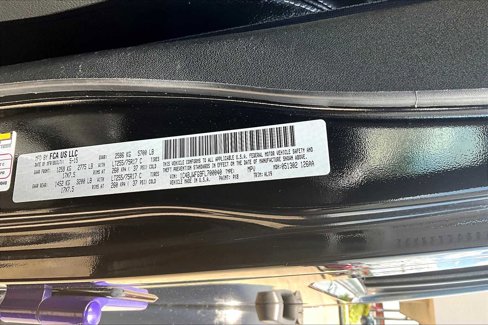 Used 2015 Jeep Wrangler Unlimited Rubicon w/ Connectivity Group image 32