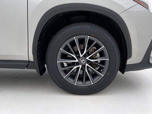 Used 2022 Lexus NX 350 AWD image 34