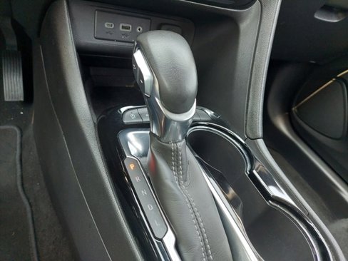 Used 2021 Buick Encore GX Essence w/ Experience Buick Package image 35