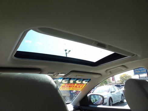 Used 2012 MAZDA CX-9 Touring w/ Moonroof & Bose Audio Pkg image 11