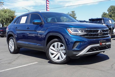 Used 2021 Volkswagen Atlas Cross Sport SE image 2