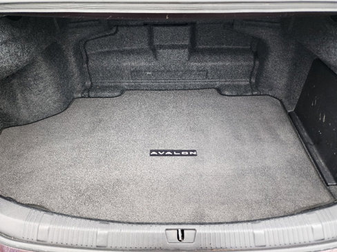 Used 2013 Toyota Avalon XLE Premium image 6