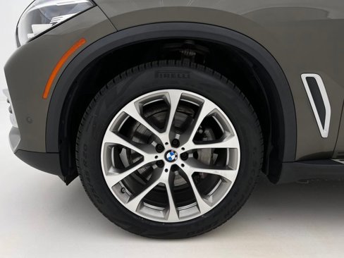 Used 2020 BMW X5 xDrive40i w/ Premium Package image 32