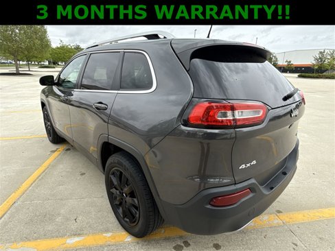 Used 2016 Jeep Cherokee Limited image 35