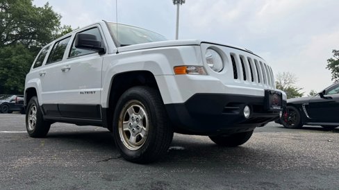 Used 2016 Jeep Patriot Sport w/ Power Value Group image 12