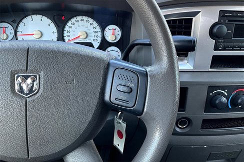 Used 2007 Dodge Ram 1500 Truck SLT image 20