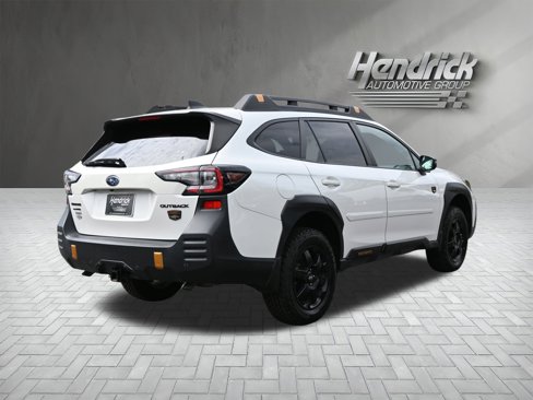 Used 2022 Subaru Outback Wilderness image 9