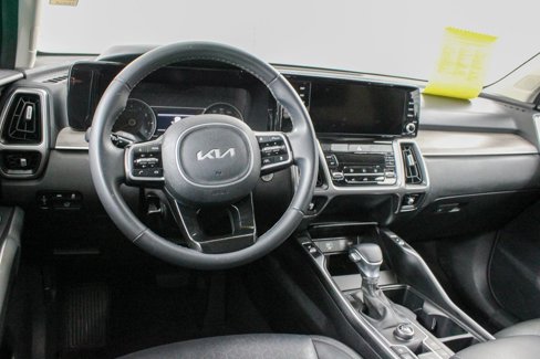 Used 2023 Kia Sorento EX w/ Panoramic Sunroof Package image 20