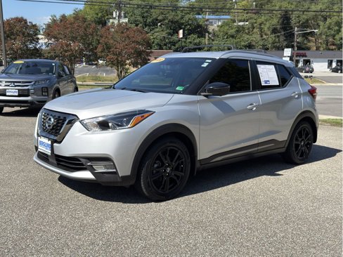 Used 2020 Nissan Kicks SR w/ Exterior Package image 8