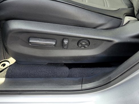 Used 2017 Honda CR-V EX image 17