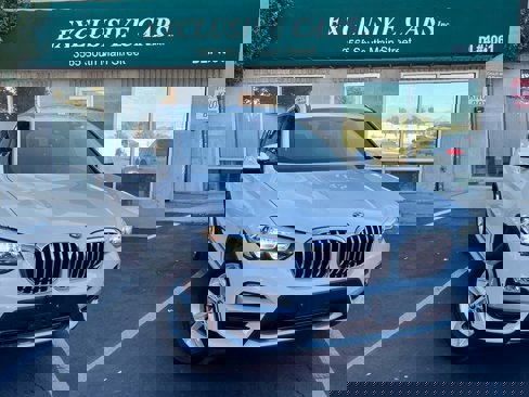Used 2019 BMW X3 sDrive30i w/ Driving Assistance Package image 1