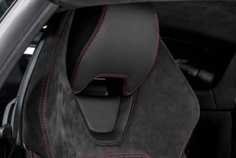Used 2019 Lamborghini Huracan LP 610-4 image 34
