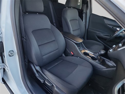 Used 2021 Chevrolet Malibu RS image 29