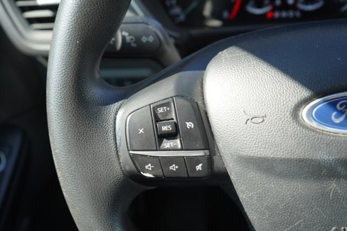 Used 2020 Ford Escape SE image 28