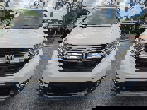 Used 2017 Honda CR-V Touring image 3