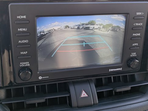 Used 2020 Toyota RAV4 XLE w/ Convenience Package image 11