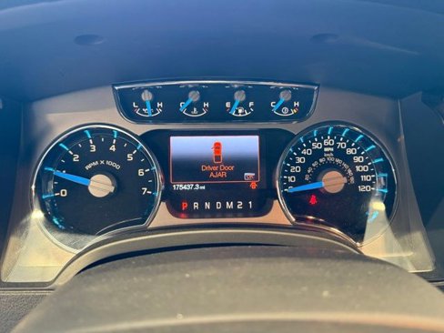 Used 2013 Ford F150 Platinum image 19