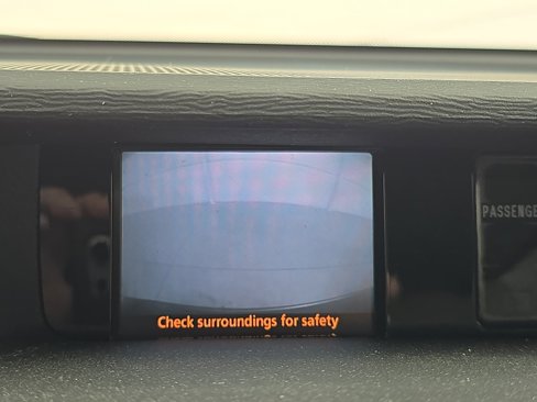 Used 2014 Toyota Sienna XLE image 23
