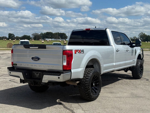 Used 2019 Ford F250 XLT w/ XLT Premium Package image 5