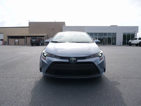 Used 2023 Toyota Corolla LE image 8