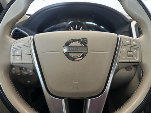 Used 2015 Volvo XC60 T6 image 28