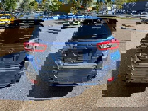 Used 2019 Subaru Crosstrek 2.0i Premium image 6