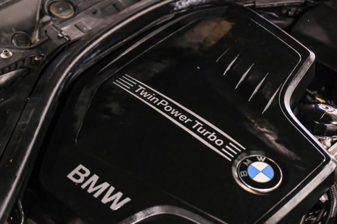 Used 2015 BMW 320i xDrive Sedan image 46