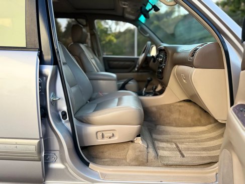 Used 2000 Toyota Land Cruiser image 37