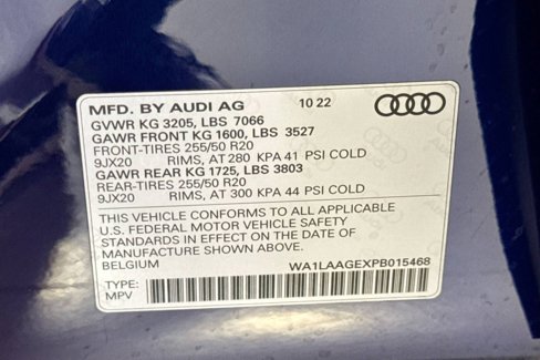 Used 2023 Audi e-tron Premium Plus w/ Premium Plus Package image 31