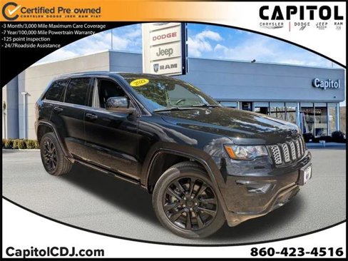 Certified 2022 Jeep Grand Cherokee Laredo X image 1