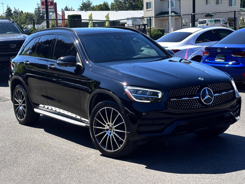 Used 2021 Mercedes-Benz GLC 300 4MATIC w/ AMG Line image 12