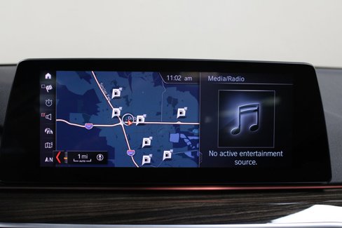 Used 2019 BMW 540i w/ M Sport Package image 28