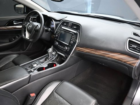 Used 2016 Nissan Maxima Platinum w/ Interior Lighting Package image 46