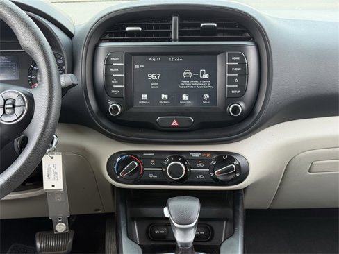 Used 2020 Kia Soul LX image 16