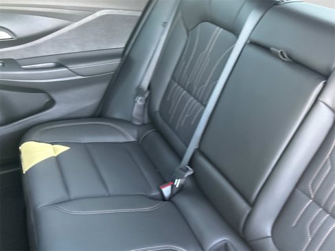 New 2025 Buick Envista Avenir image 10