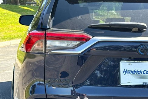 Used 2021 Toyota RAV4 XSE image 39