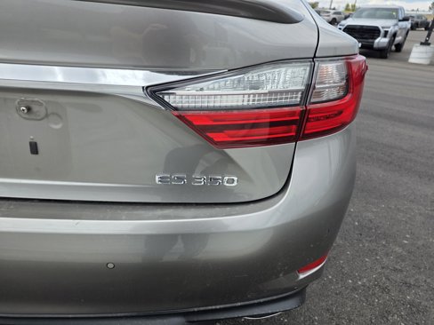Used 2018 Lexus ES 350 image 10