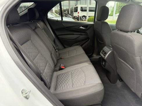 Used 2021 Chevrolet Equinox LT image 29