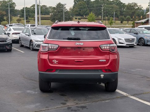 Used 2019 Jeep Compass Latitude image 6