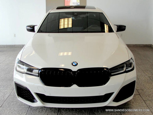 Used 2022 BMW 540i w/ M Sport Package image 28